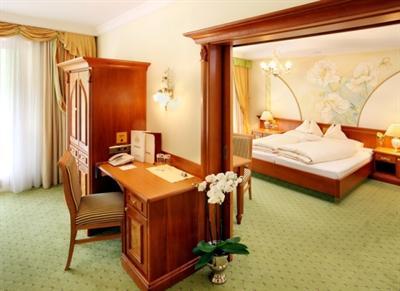 фото отеля Der Laerchenhof Hotel Kirchdorf in Tirol