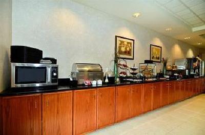 фото отеля BEST WESTERN Regency Plaza Hotel