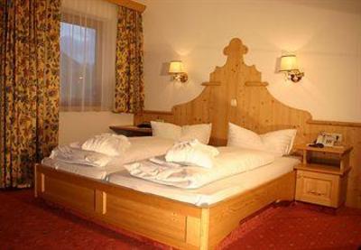фото отеля Hotel Atzinger