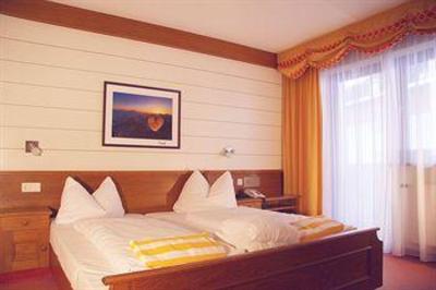 фото отеля Hotel Atzinger