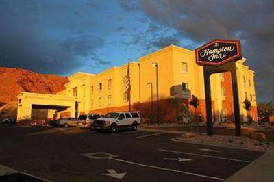 фото отеля Hampton Inn Moab