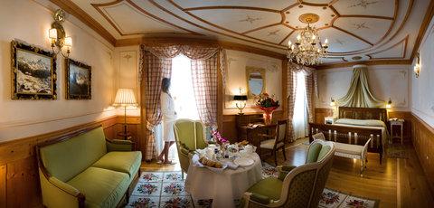 фото отеля Cristallo Palace Hotel Cortina d'Ampezzo
