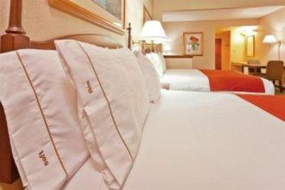 фото отеля Holiday Inn Express Hotel & Suites Paducah West