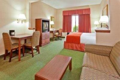 фото отеля Holiday Inn Express Hotel & Suites Paducah West