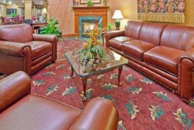 фото отеля Holiday Inn Express Hotel & Suites Paducah West