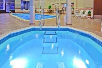 фото отеля Holiday Inn Express Hotel & Suites Paducah West
