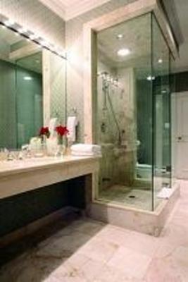фото отеля Strathcona Hotel Toronto