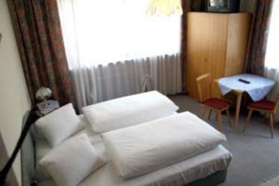 фото отеля Privatzimmer Steinplatte