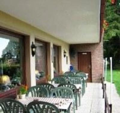 фото отеля Landhotel Pension Heidehof Clenze