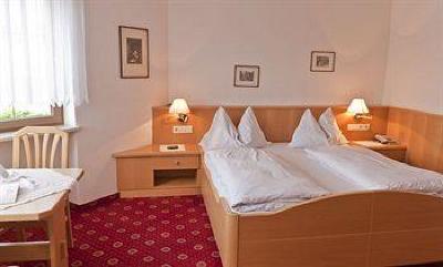 фото отеля Pension Alexandres Eppan an der Weinstrase