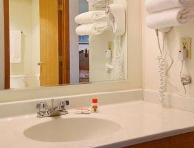фото отеля Super 8 Motel Winterset