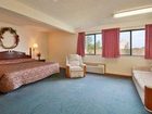 фото отеля Super 8 Motel Winterset