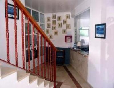 фото отеля Hostal Drago San Roque
