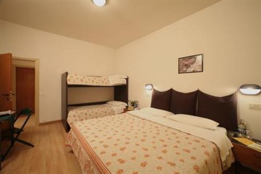 фото отеля Albergo Piccolo Hotel