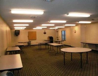 фото отеля Syracuse Inn & Suites (Nebraska)