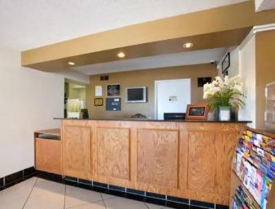 фото отеля Adelanto-Days Inn