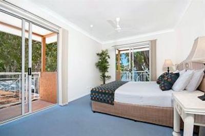 фото отеля Alassio On The Beach Apartments Cairns