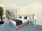 фото отеля Alassio On The Beach Apartments Cairns