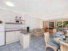 фото отеля Alassio On The Beach Apartments Cairns
