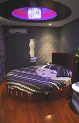 фото отеля Hyperspace Boutique Hotel Qingdao Lijin Road