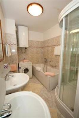 фото отеля Villa Castello Apartments Crikvenica