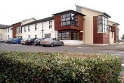 фото отеля Cromore Halt Inn Portstewart