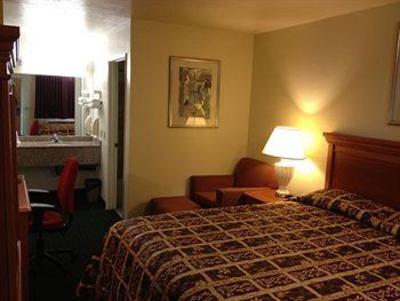 фото отеля Welcome Inn Corona