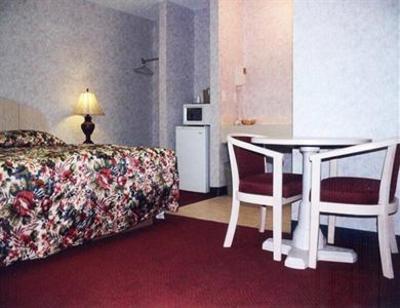 фото отеля Red Carpet Inn & Suites Hammonton