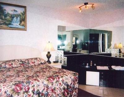 фото отеля Red Carpet Inn & Suites Hammonton