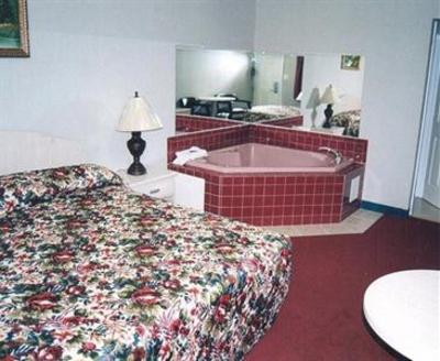 фото отеля Red Carpet Inn & Suites Hammonton