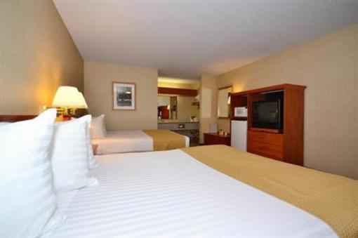 фото отеля BEST WESTERN Oakridge Inn