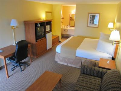 фото отеля BEST WESTERN Oakridge Inn