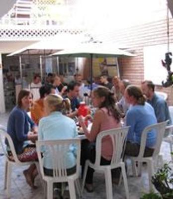 фото отеля Hostal Jardin Del Sol