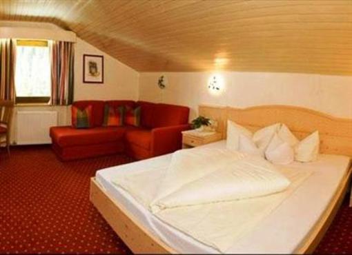 фото отеля Garni Zirbenhof Hotel Fugen