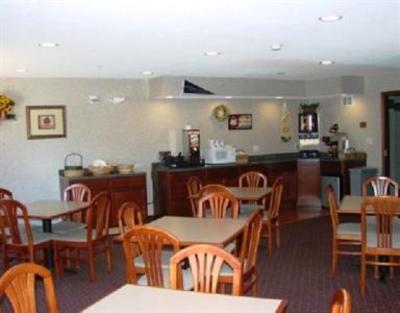 фото отеля Country Hearth Inn Jacksonville (Illinois)