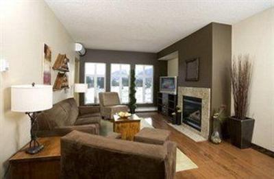 фото отеля Sunset Resorts Canmore