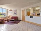 фото отеля Super 8 Redmond