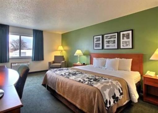 фото отеля Sleep Inn and Suites Charles City