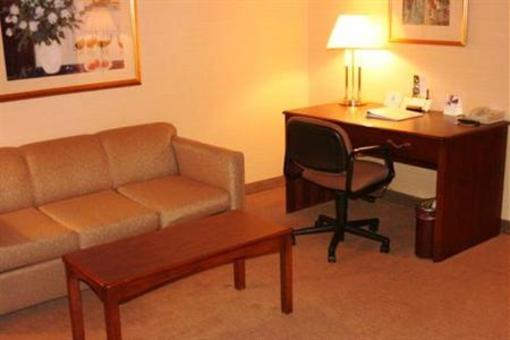 фото отеля Maron Hotel & Suites