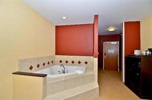 фото отеля Comfort Suites Helena