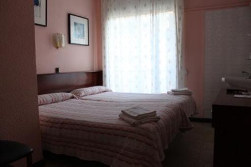 фото отеля Hostal Solimar