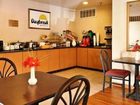 фото отеля Days Inn Phenix City