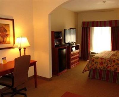 фото отеля BEST WESTERN PLUS Midwest City Inn & Suites