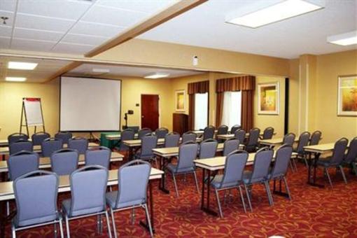 фото отеля Hampton Inn Petersburg Hopewell