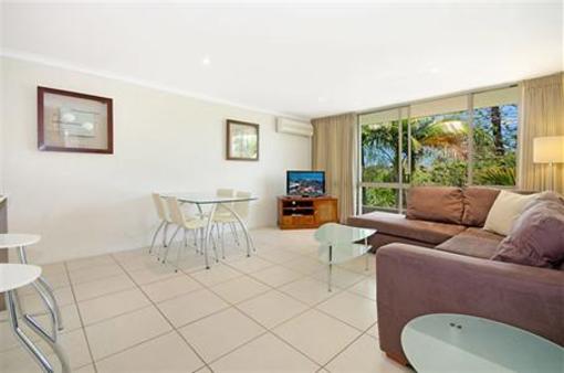 фото отеля Noosa Harbour Resort