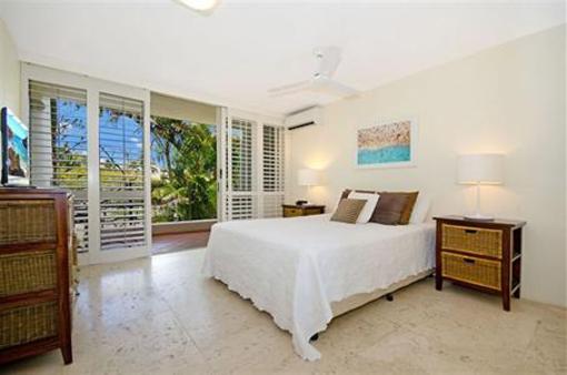 фото отеля Noosa Harbour Resort
