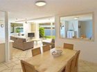 фото отеля Noosa Harbour Resort