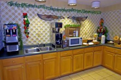 фото отеля BEST WESTERN Inn & Suites of Macon