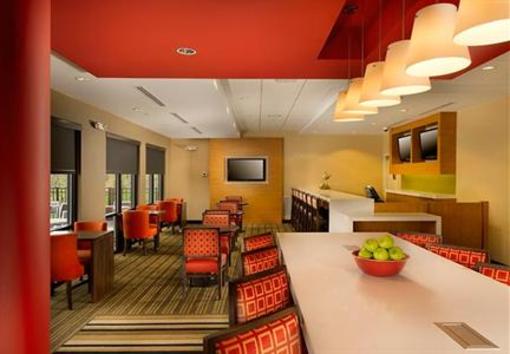 фото отеля TownePlace Suites by Marriott Bridgeport Clarksburg