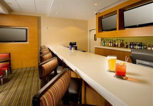 фото отеля TownePlace Suites by Marriott Bridgeport Clarksburg